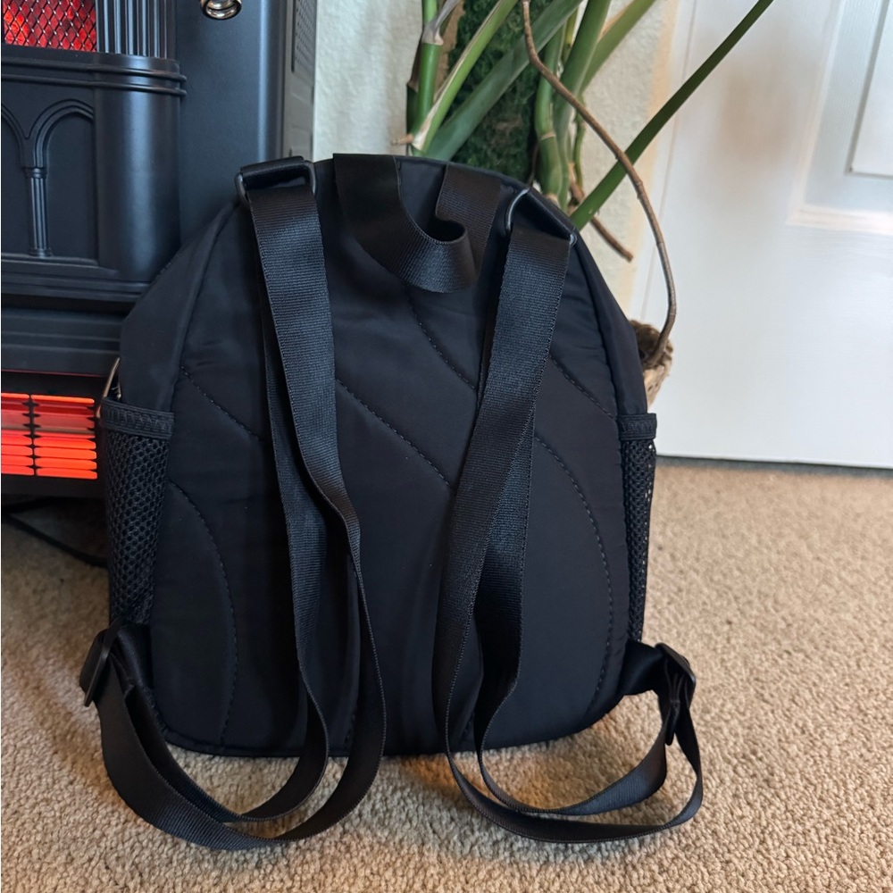 Adidas Black Compact Backpack - Picture 2 of 5
